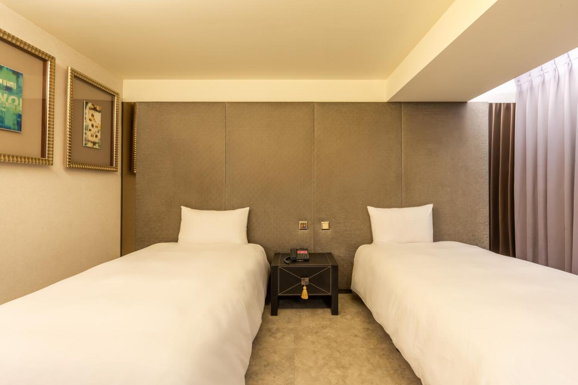 เร็ยเมียแฟชั่นโฮเต็ล Hotel ไถจง ภายนอก รูปภาพ