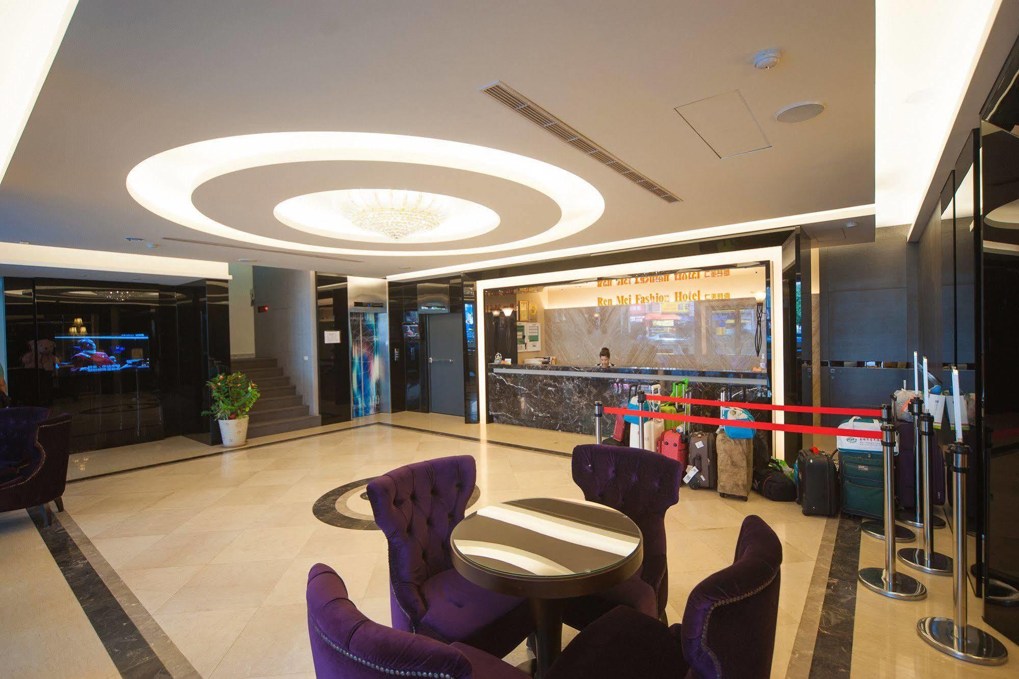 เร็ยเมียแฟชั่นโฮเต็ล Hotel ไถจง ภายนอก รูปภาพ